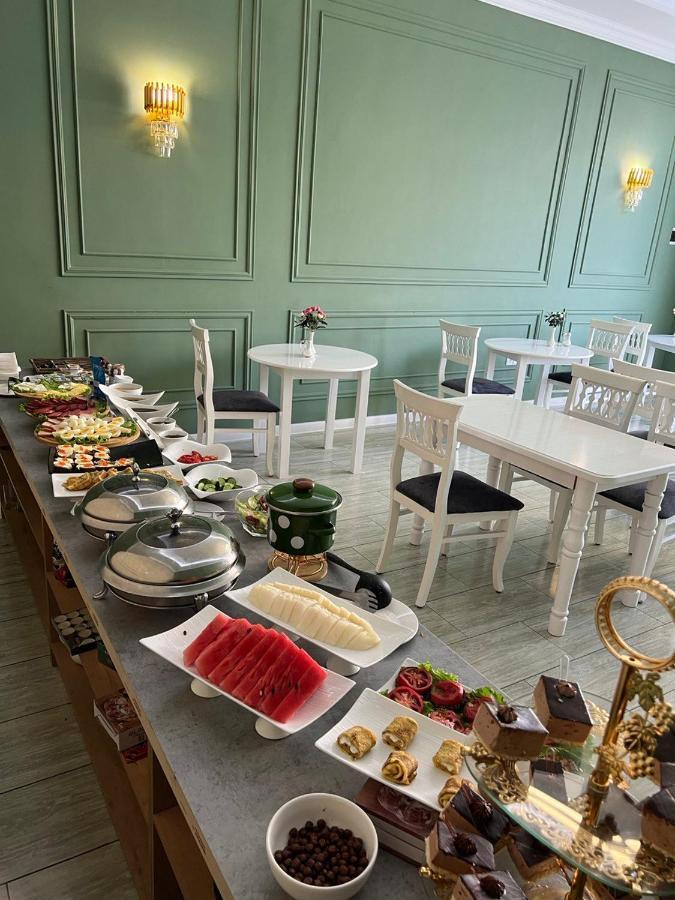 Resident Hotel Ташкент Екстер'єр фото
