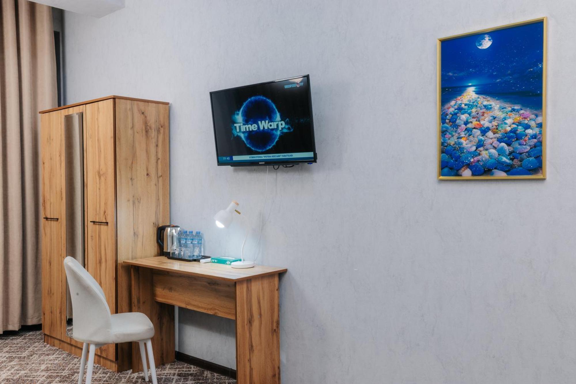 Resident Hotel Ташкент Екстер'єр фото