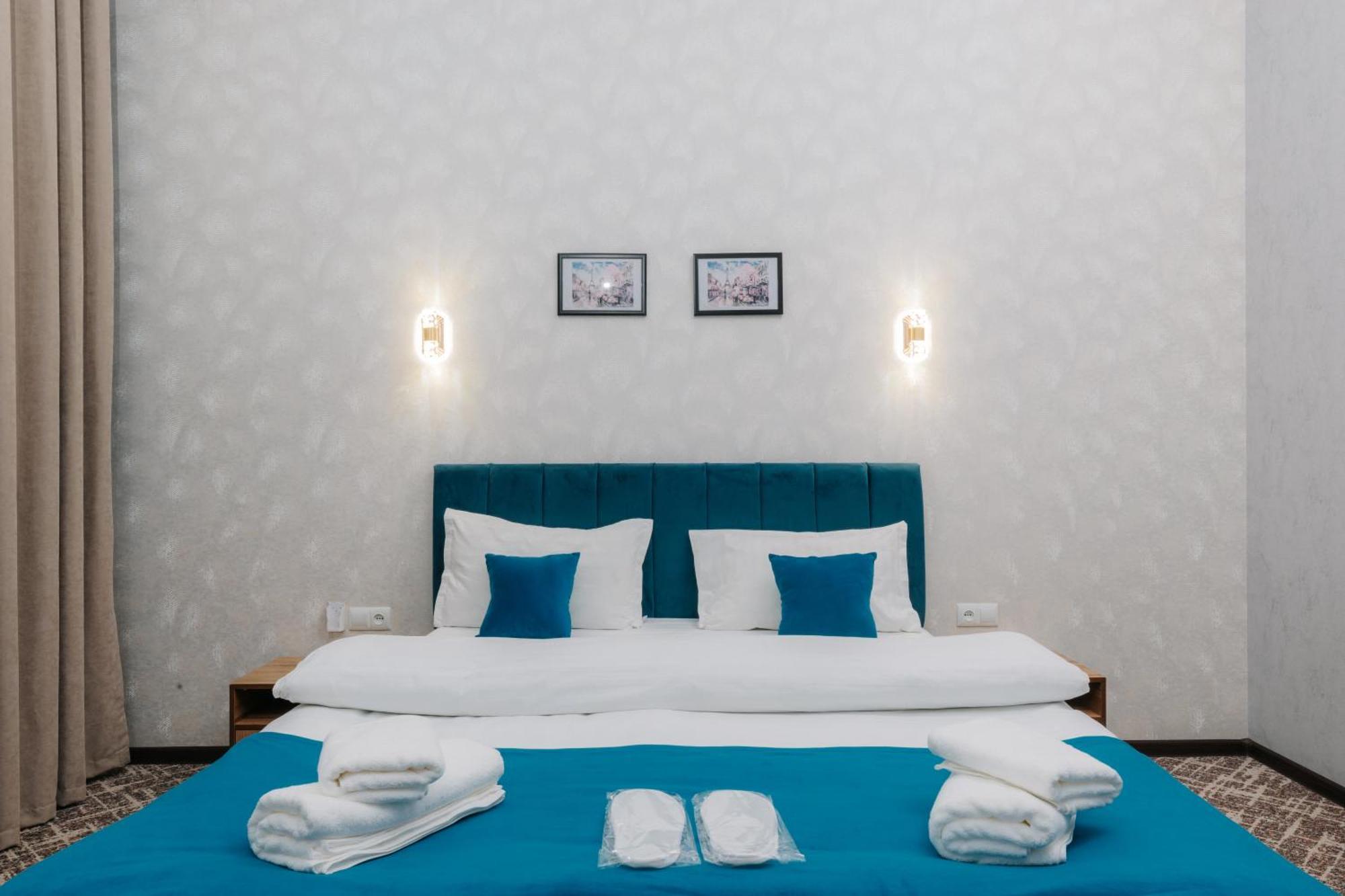 Resident Hotel Ташкент Екстер'єр фото