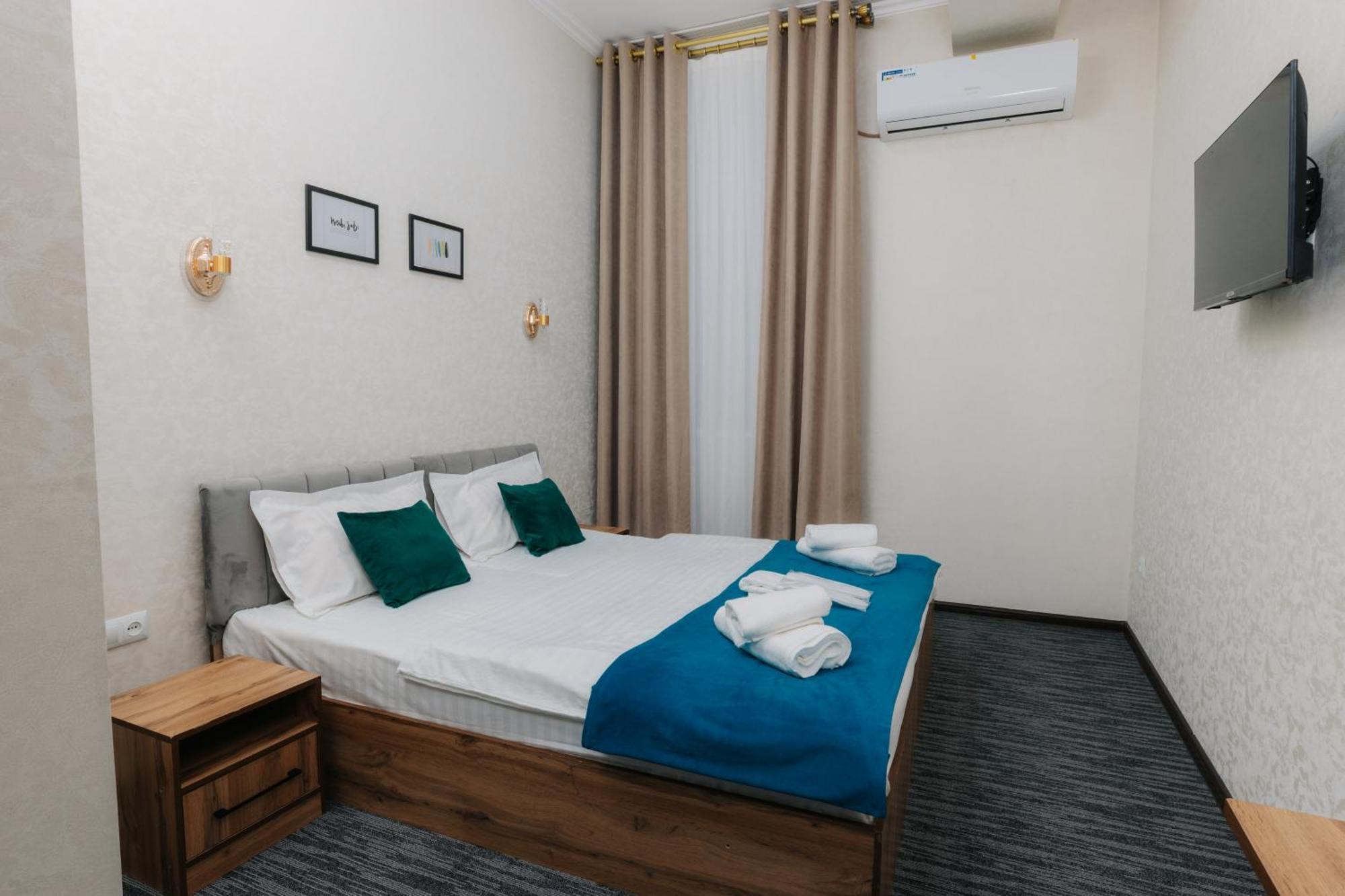 Resident Hotel Ташкент Екстер'єр фото