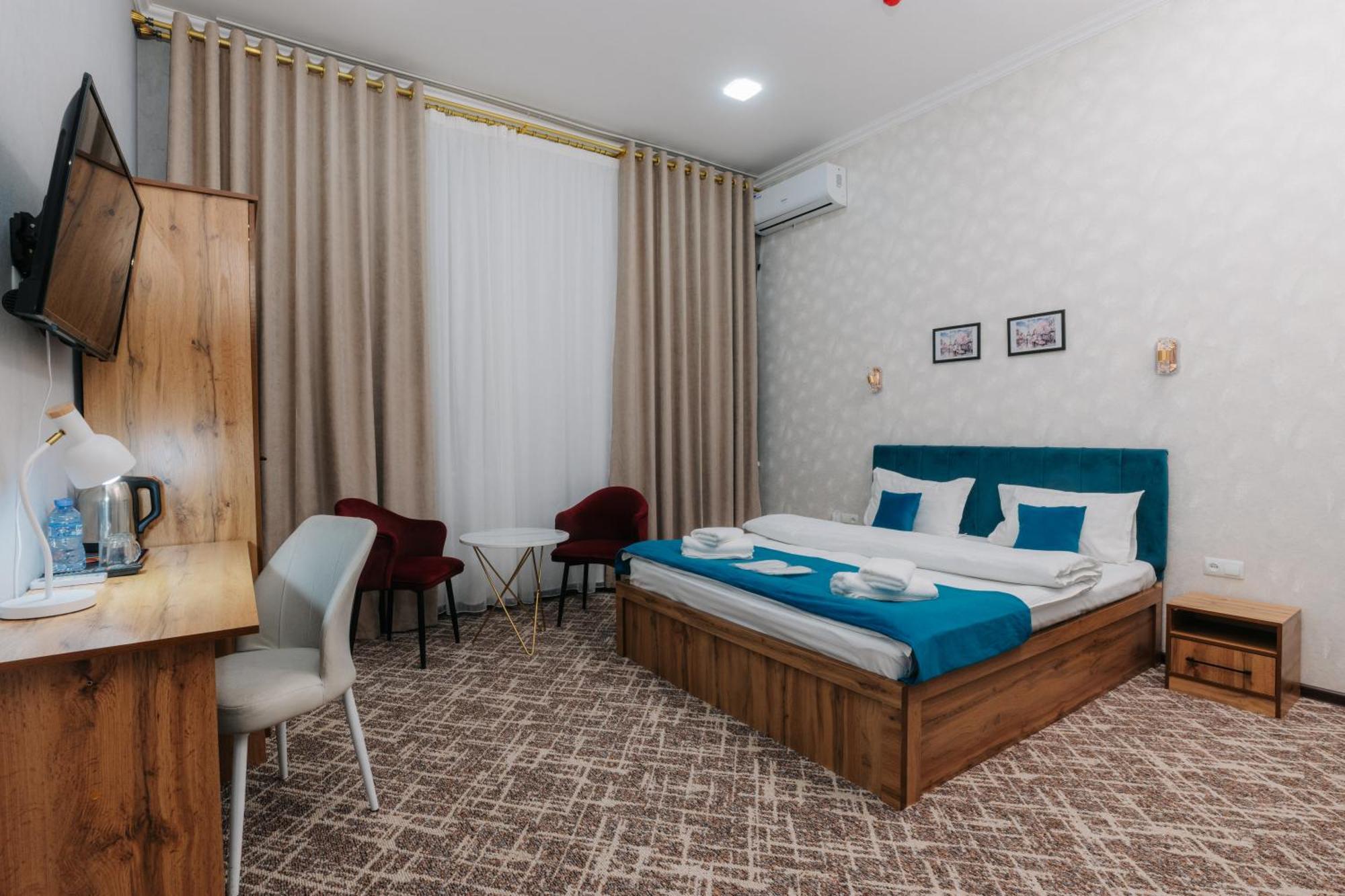 Resident Hotel Ташкент Екстер'єр фото