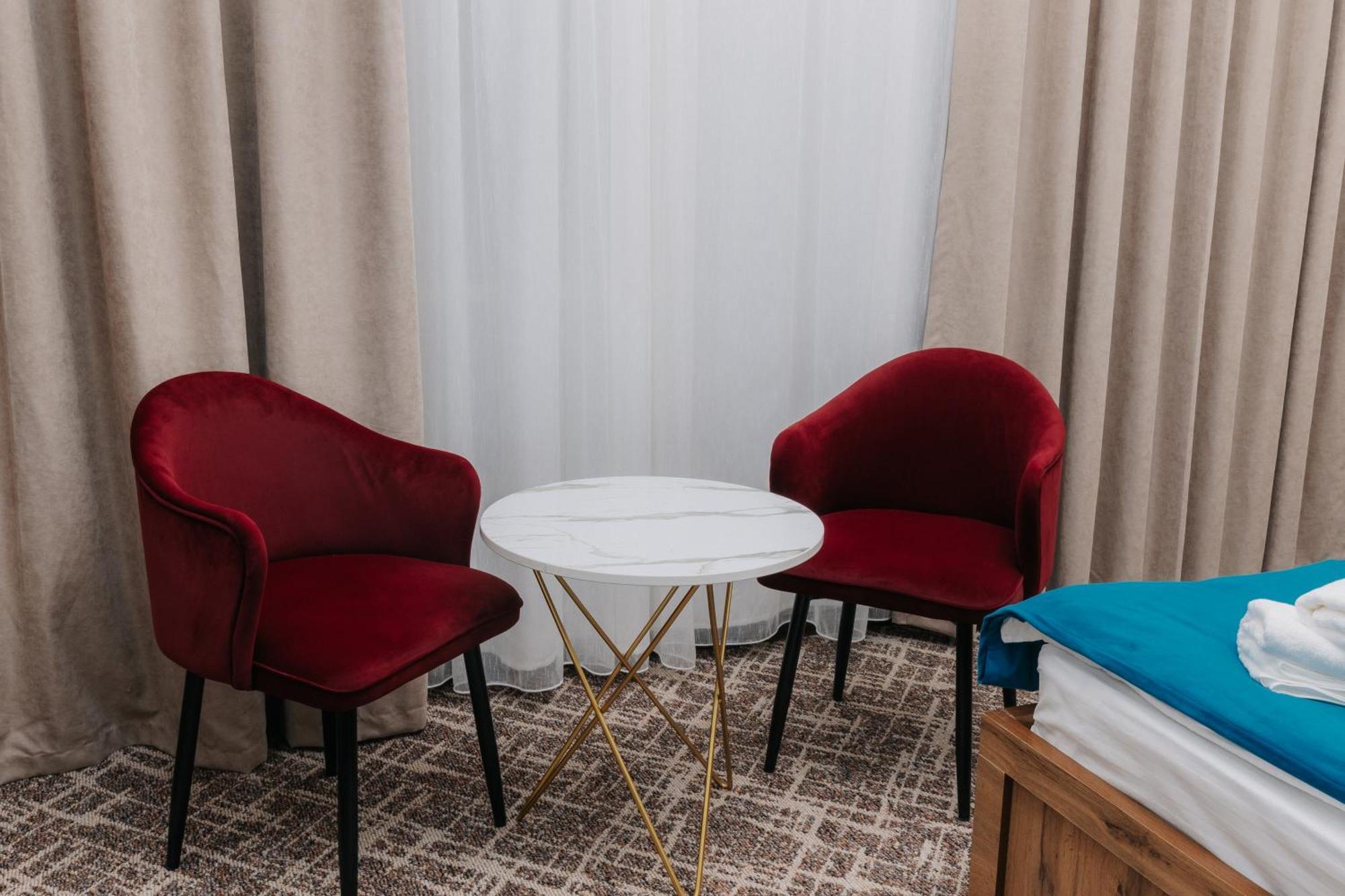 Resident Hotel Ташкент Екстер'єр фото