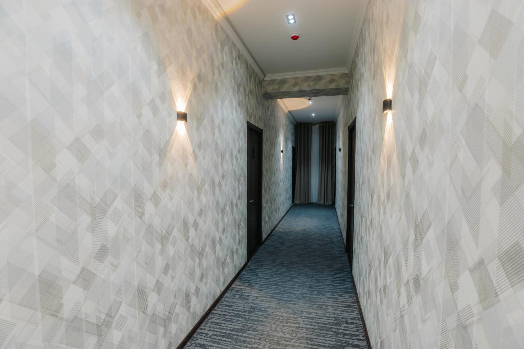 Resident Hotel Ташкент Екстер'єр фото