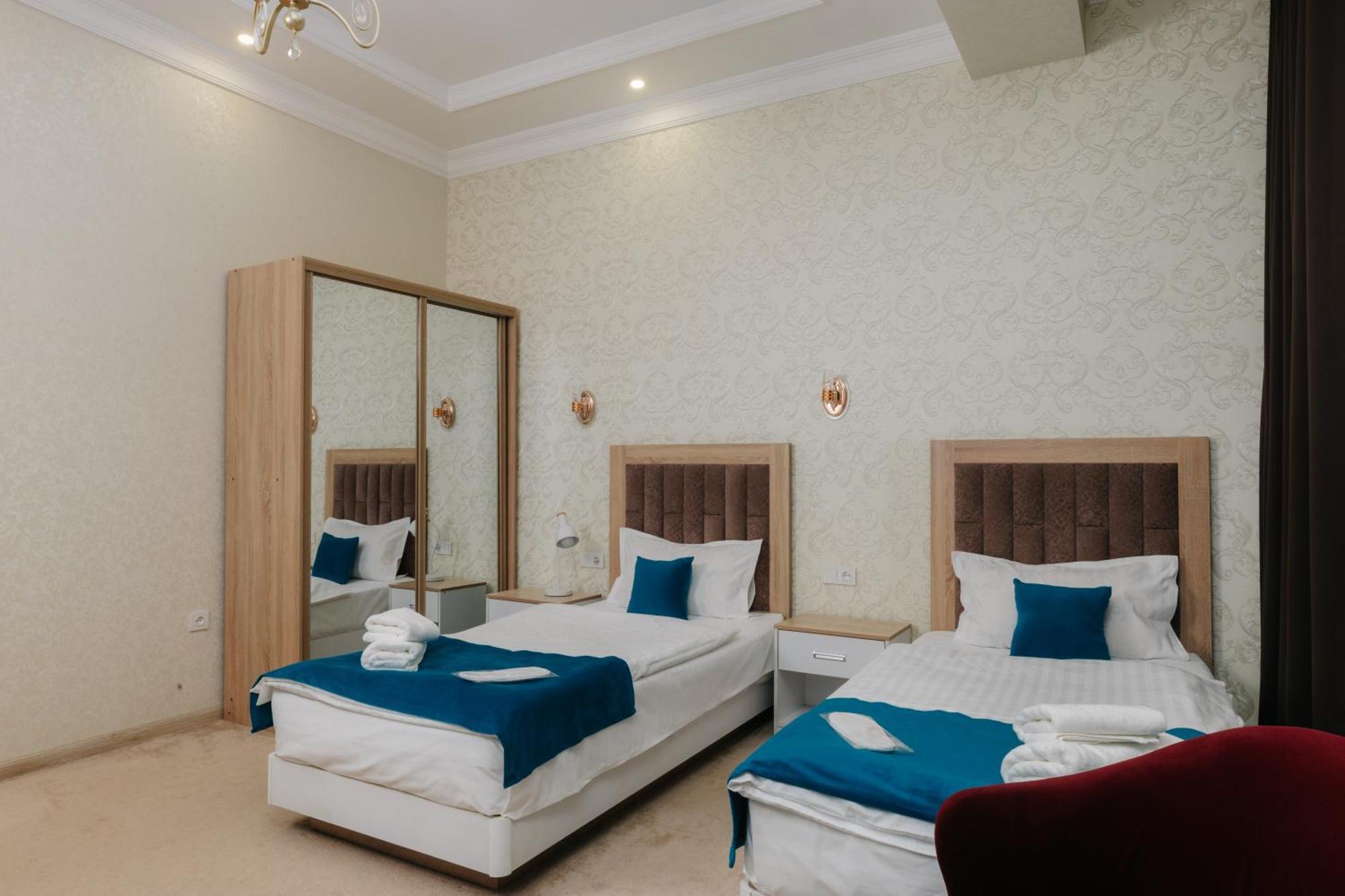 Resident Hotel Ташкент Екстер'єр фото